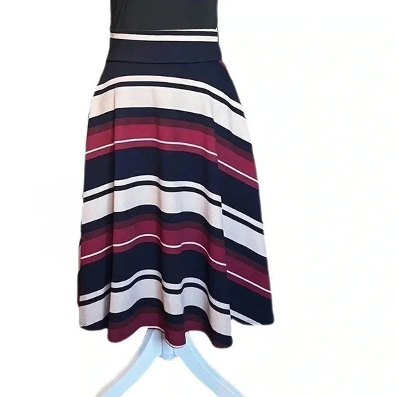 Agnes & Dora Midi Skirt Comfy Pull-On Waist Tan Red Black Striped Size Small - Picture 1 of 5
